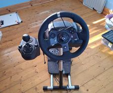 Logitech G920 Racing Wheel (Xbox One/PC)
