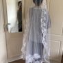 White wedding veil Image 3