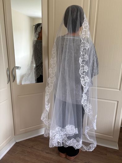 White wedding veil