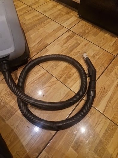nilfisk hoover