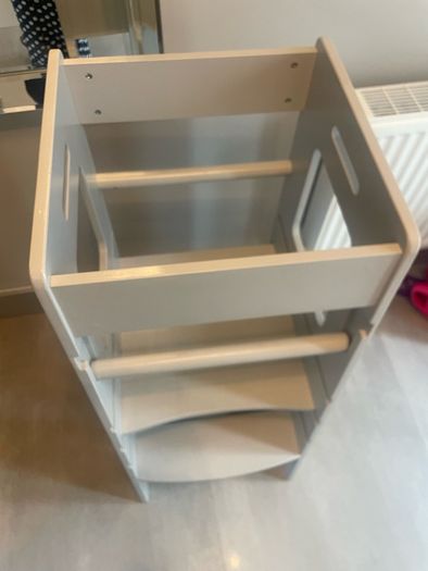 Kiddymoon grey learning tower excellent condition