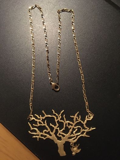 Urban Outfitters Vintage Tree-with-Bird Necklace