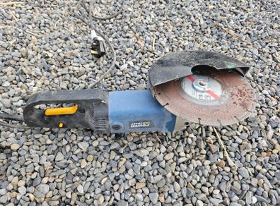 angle grinder 9"