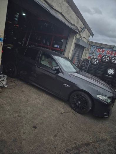 Set Of Genuine BMW OEM 19" Alloys