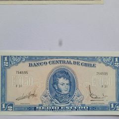 Chile, 1/2 Escudo UNC notes
