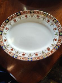 Arklow serving Dish. Lovely condition no chips or cracks. 13 half inches long