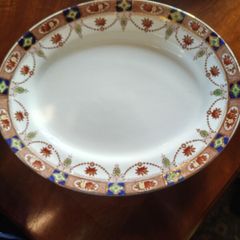 Arklow serving Dish. Lovely condition no chips or cracks. 13 half inches long