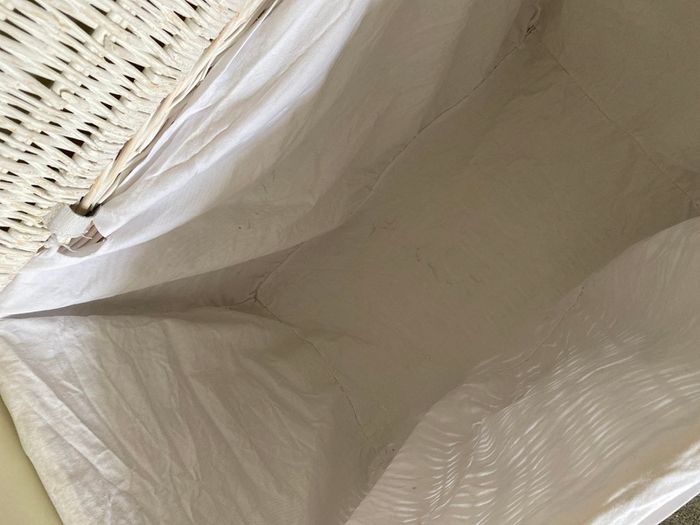 Large White Wicker Stoage Basket