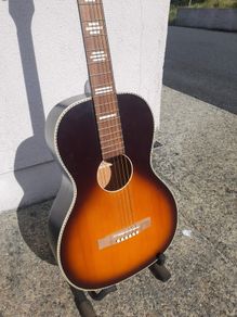 Recording King Dirty 30 LH RPS-7 Parlor Guitar