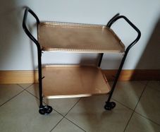 drinks trolley