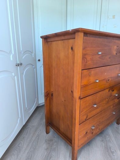 Solid Wood chest of drawers