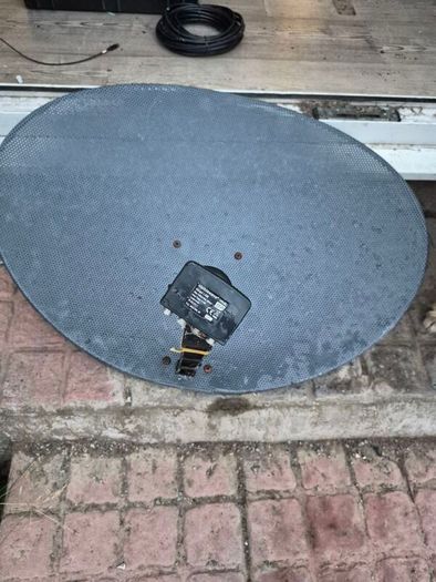 FreeSat Receiver and Dish