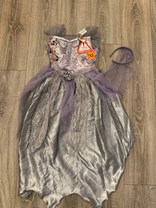 girls costume