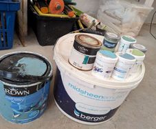 Water-based wall paints, 8 shades blue/green, ideal for mural or creative decoration - price is for the lot