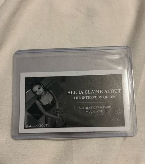 Assortment of autographs