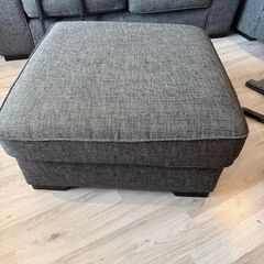 pouffe
