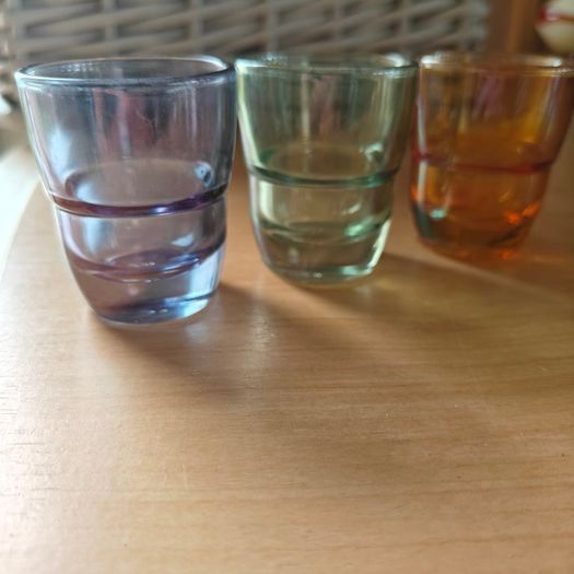 Lovely trio of French Vereco 1960s liquor or espresso glasses