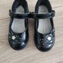 girls shoes size 7 Image 3