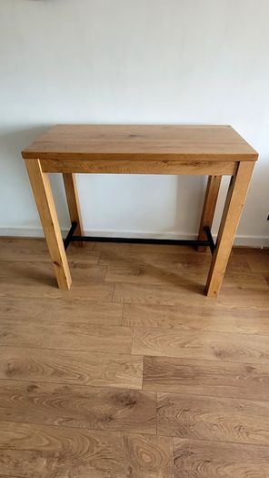 Harvey Norman Oak Breakfast Bar Table + 2 Adjustable Bar Stools