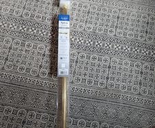Extendable curtain pole