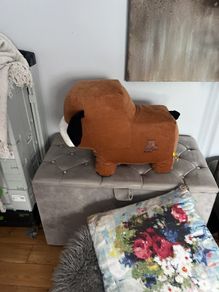 toy stool