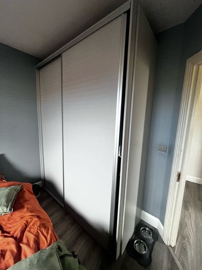 Built in wardrobe