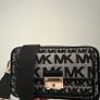 Michael Kors Camera Handbag - Bradshaw Medium with tags Image 4