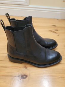 Black Leather Ankle Boots Vagabond