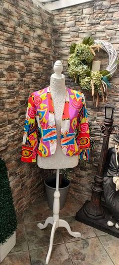 Vibrant print Italian blazer with gold button detail