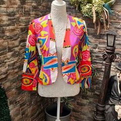 Vibrant print Italian blazer with gold button detail