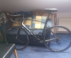 Giant Defy road bike L.