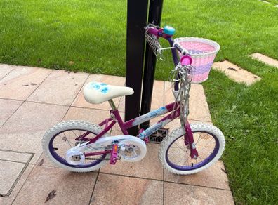 Kids bike (girl)