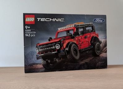 LEGO Technic Ford Bronco SUV (42213)  Brand New