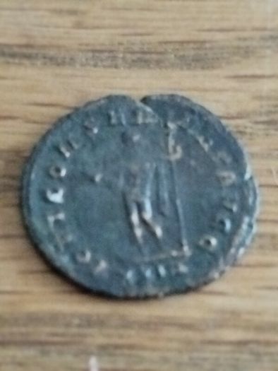 Rare 22.5mm Broad Flan Roman Coin - Tetricus I (AD 271-274) - VF Condition