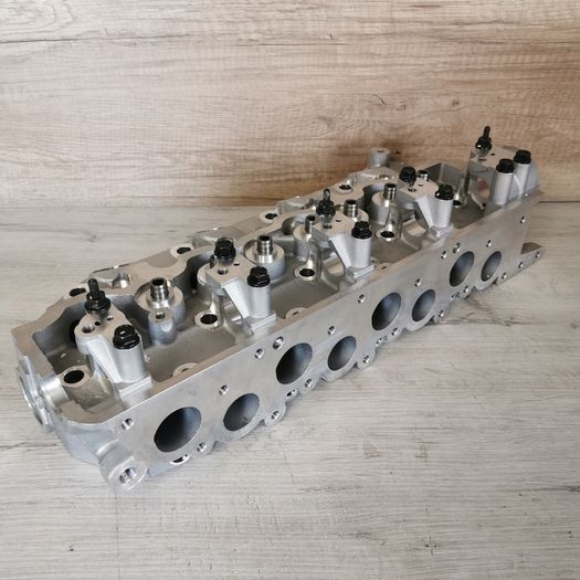 Mitsubishi L200 K74 Cylindar Head 2.5 D TD 4D56  ( 96-07 )