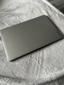 Lenovo ideapad 15,7