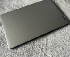 Lenovo ideapad 15,7