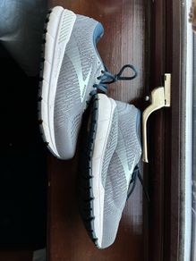 Brooks Ladies Trainers - Size 4 1/2