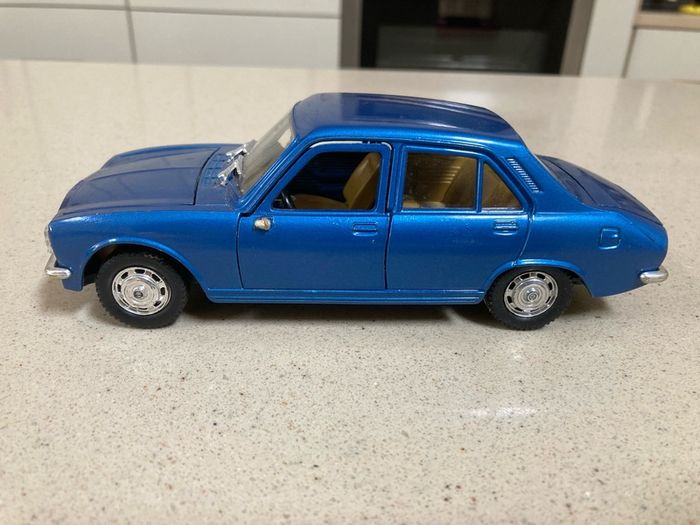 Peugeot 504 GL scale 1/25 rare