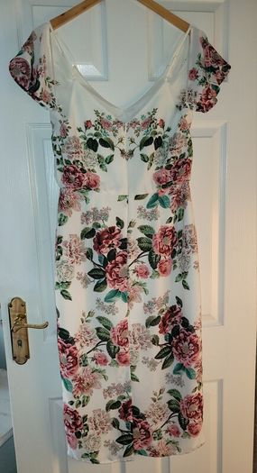 Oasis dress