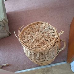 laundry basket