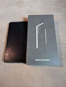 Samsung Galaxy s25 Ultra 512gb Silverblue still in warranty