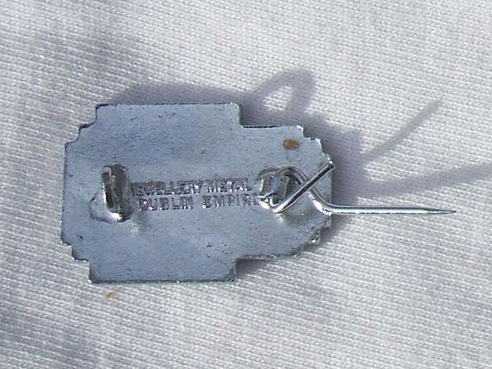 Butlins Ayr 1959 - camper's enamel badge made by Jewellery Metal Company of Dublin (excellent condition)