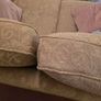 2 matching sofas Image 4