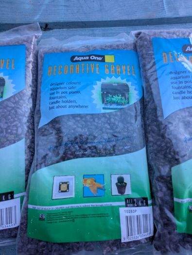 fish tank stones