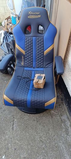 gaming chair