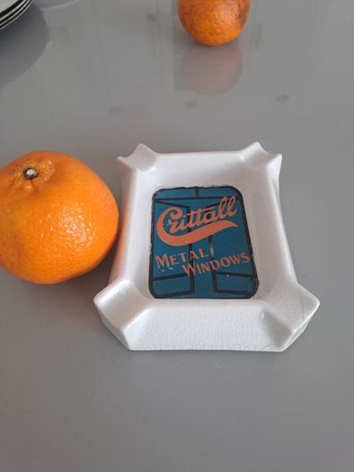 ashtray advertising