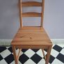 dining table and 4 chairs Image 7