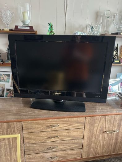 philips 32" Tv - perfect working order