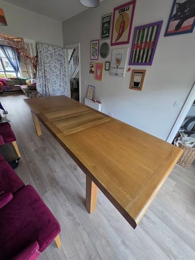 Large Oak Extending Dining Table